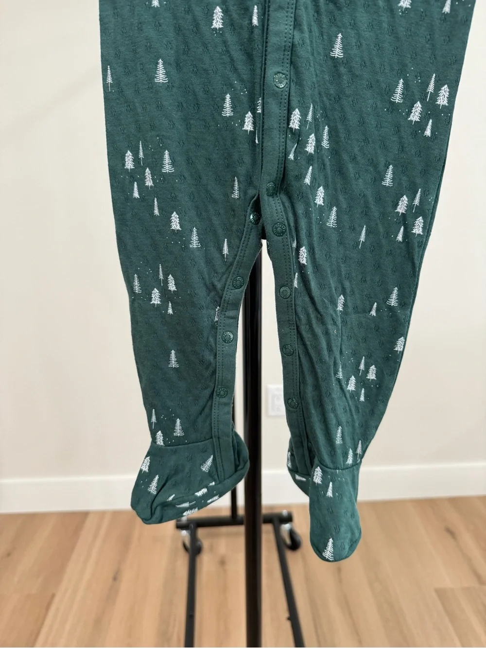 NWT FIRSTS by Petit Lem Alpine Tree Pointelle Infant Sleeper, Size 9 Month